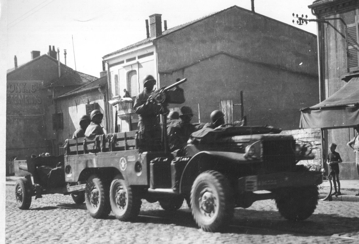 Arrivée des troupes Françaises à Roanne