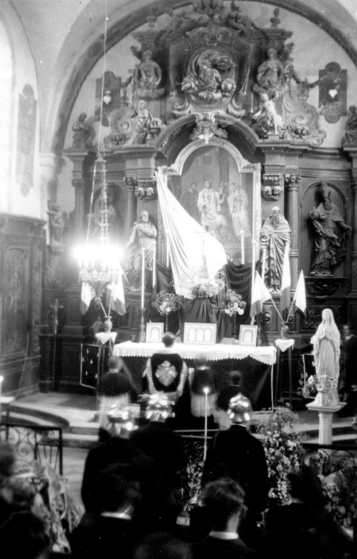 Pendant le service à l'église
